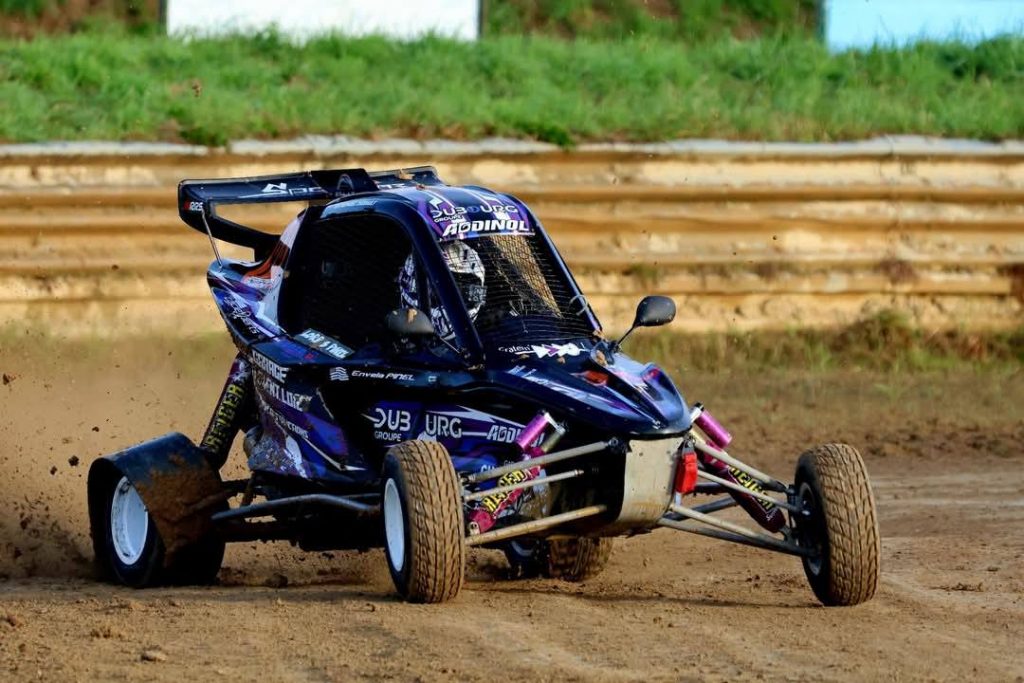 Pilote Envela PINEL – Championnat de France de KART CROSS
